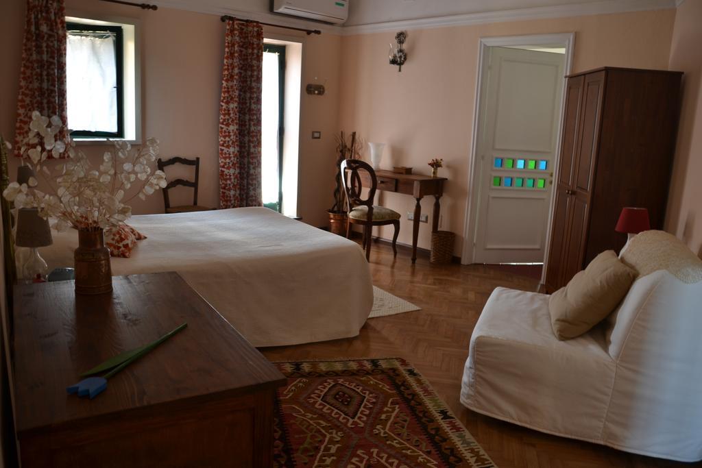 B&B Velardi Viagrande Cameră foto