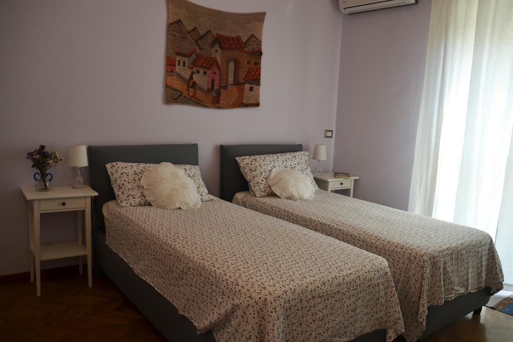 B&B Velardi Viagrande Cameră foto